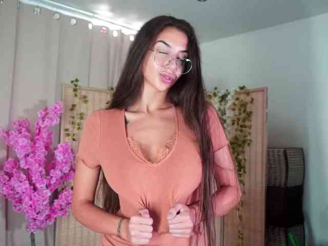 Izabellaatheone webcam