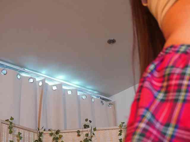 Izabellaatheone webcam