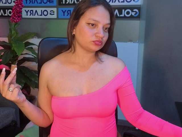 Dany-Owens1's BongaCams show and profile