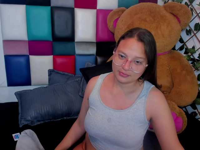 Dany-Owens1's BongaCams show and profile