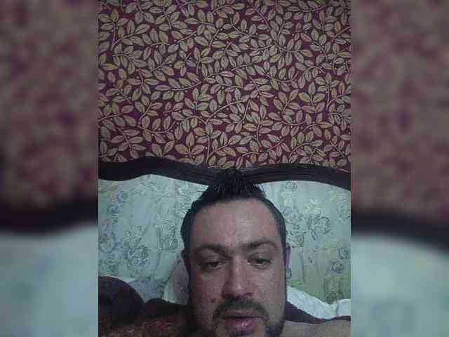 makss-81 Live Webcam on BongaCams