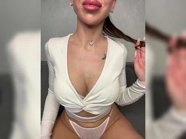 Kattrina's BongaCams show and profile