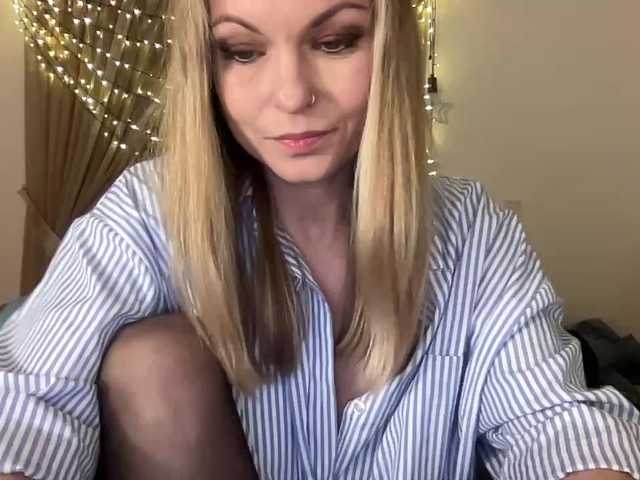 LilithNewdawn's BongaCams show and profile