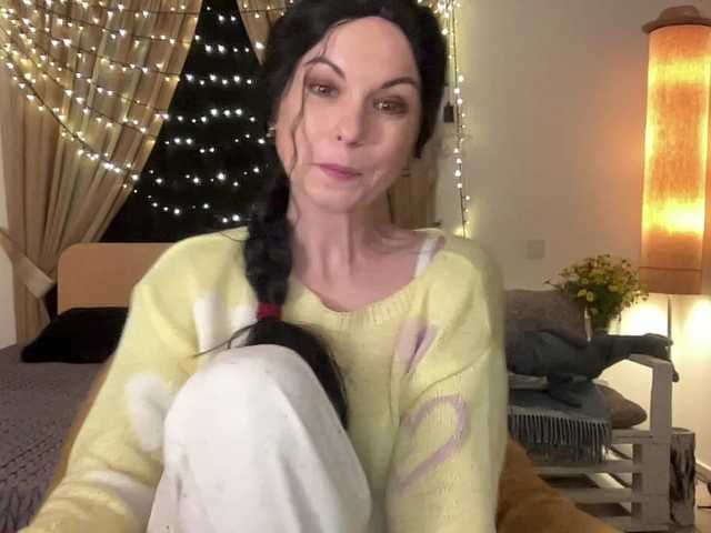 LilithNewdawn's BongaCams show and profile