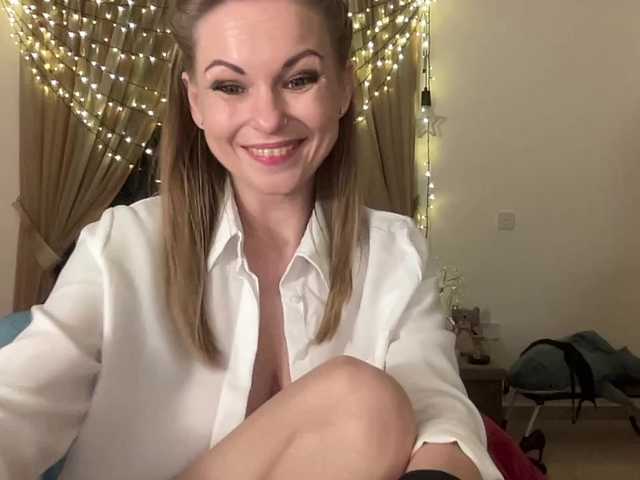 LilithNewdawn's BongaCams show and profile