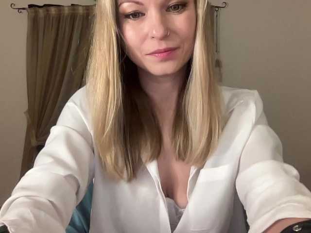 LilithNewdawn's BongaCams show and profile