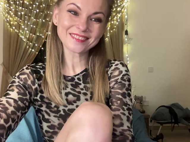 LilithNewdawn's BongaCams show and profile