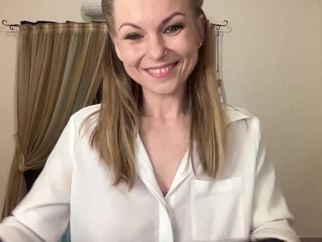 LilithNewdawn's BongaCams show and profile