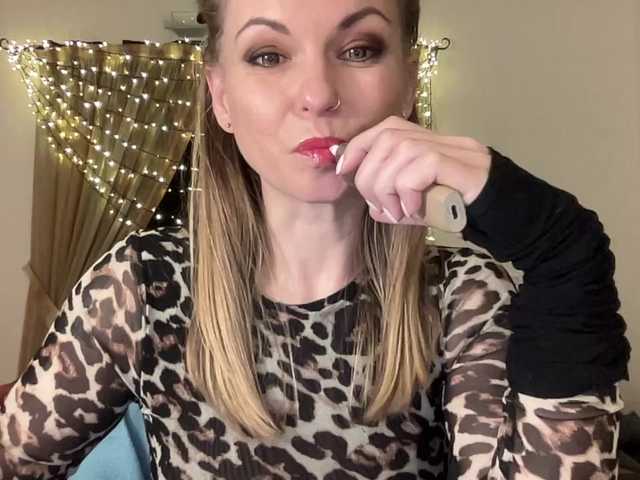 LilithNewdawn's BongaCams show and profile