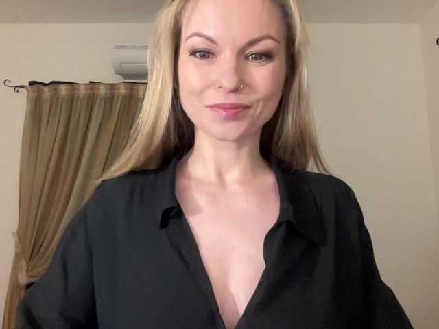 LilithNewdawn's BongaCams show and profile