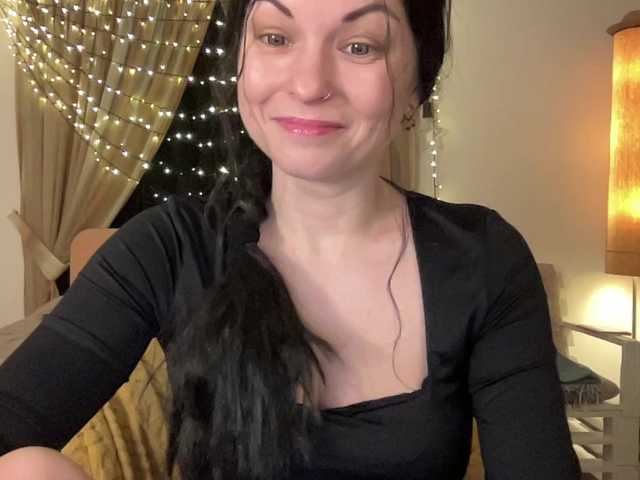 LilithNewdawn's BongaCams show and profile