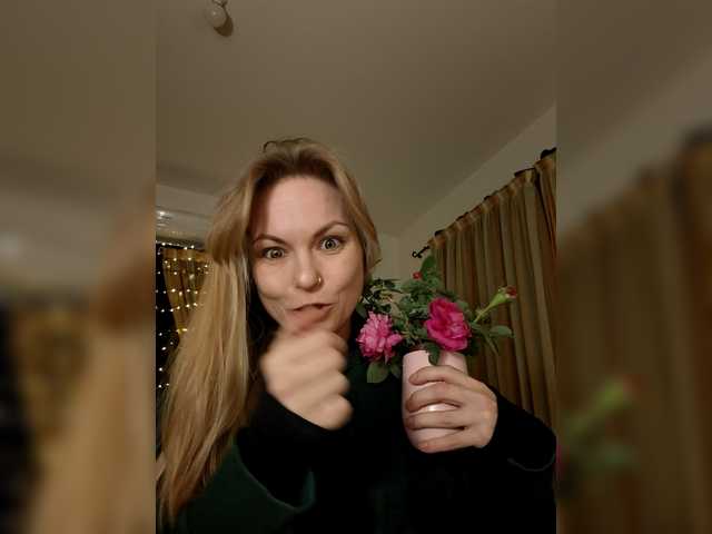 LilithNewdawn's BongaCams show and profile