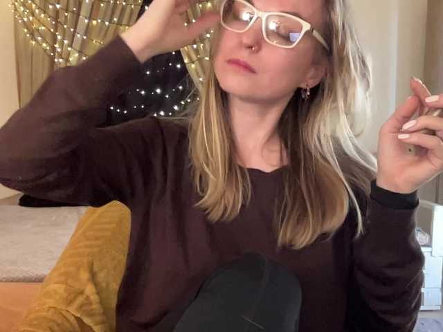 LilithNewdawn's BongaCams show and profile