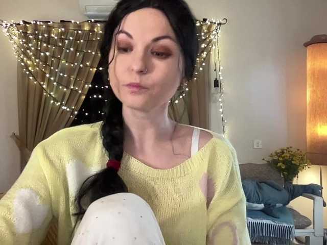 LilithNewdawn's BongaCams show and profile