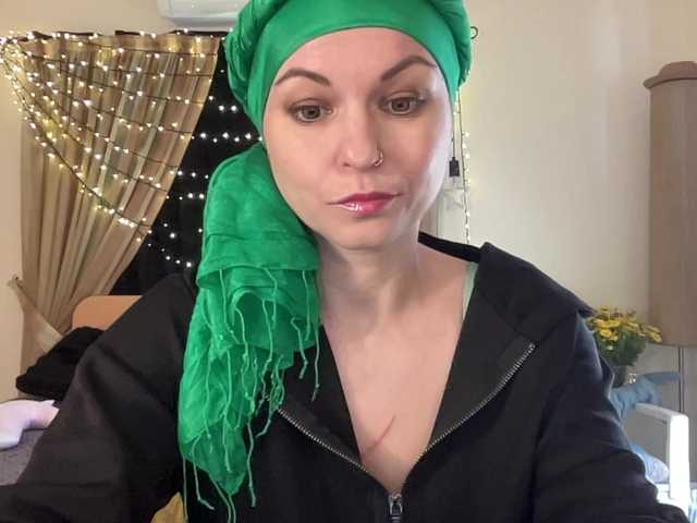 LilithNewdawn's BongaCams show and profile