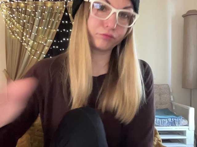 LilithNewdawn's BongaCams show and profile