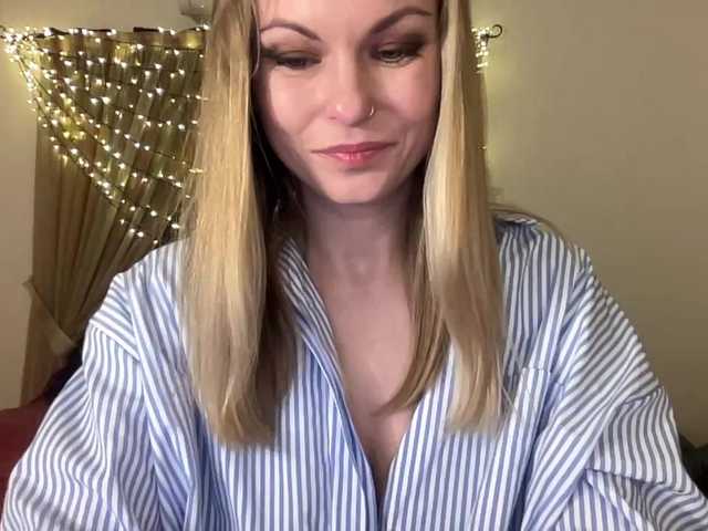 LilithNewdawn's BongaCams show and profile