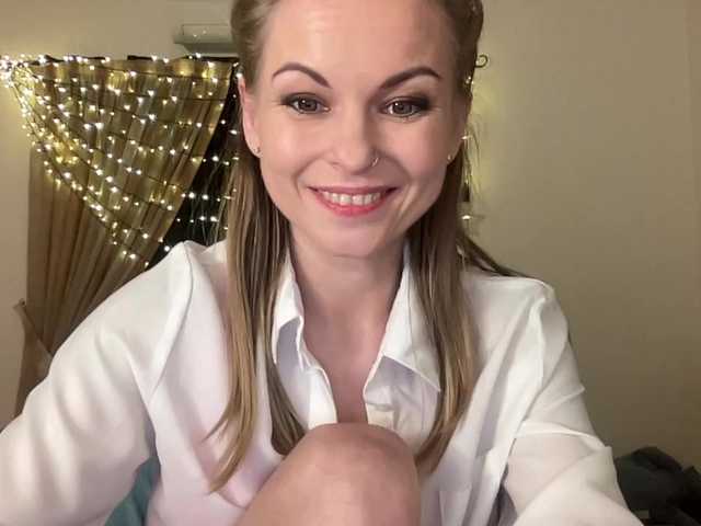 LilithNewdawn's BongaCams show and profile