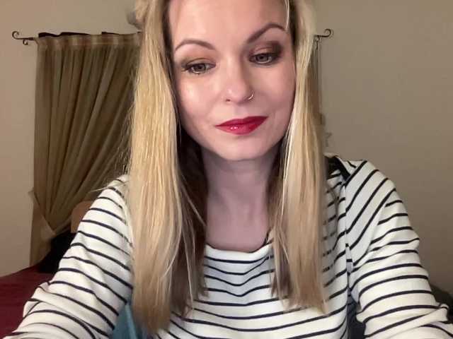 LilithNewdawn's BongaCams show and profile