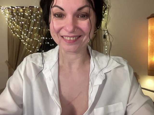 LilithNewdawn's BongaCams show and profile