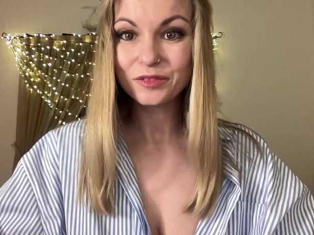 LilithNewdawn's BongaCams show and profile