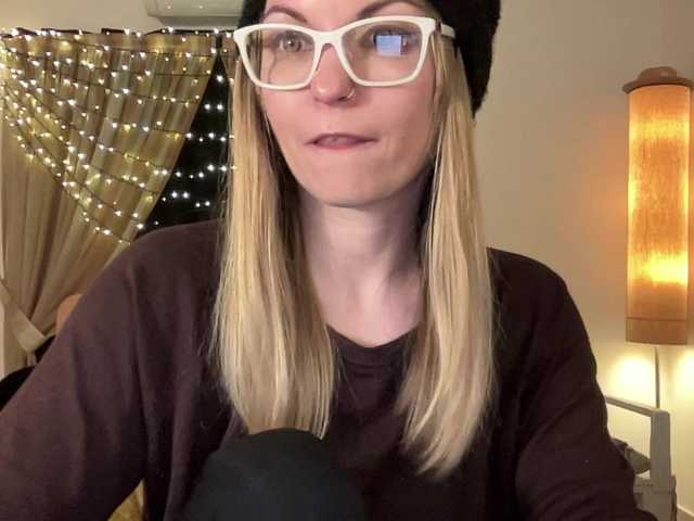 LilithNewdawn's BongaCams show and profile