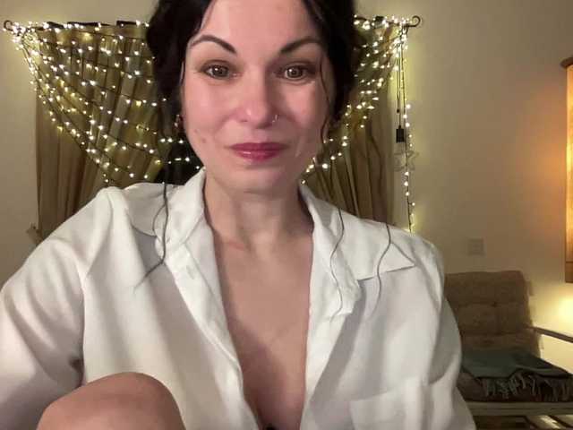 LilithNewdawn's BongaCams show and profile