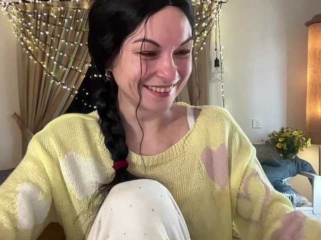 LilithNewdawn's BongaCams show and profile