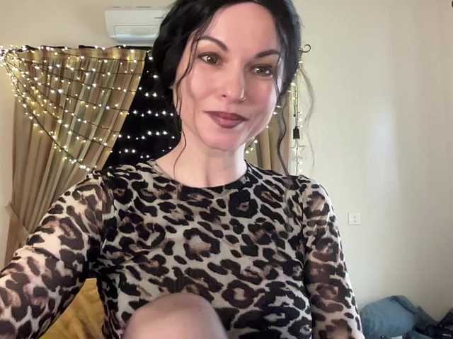 LilithNewdawn's BongaCams show and profile