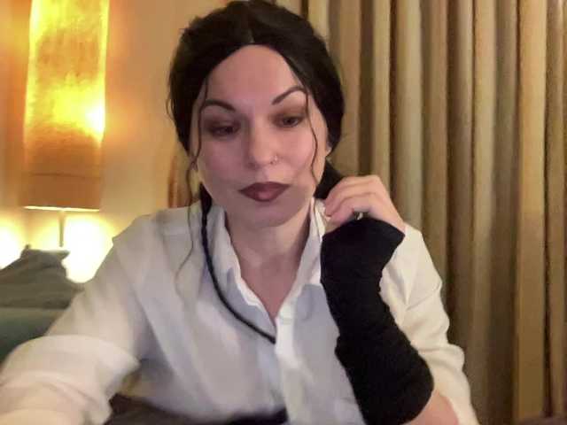 LilithNewdawn's BongaCams show and profile