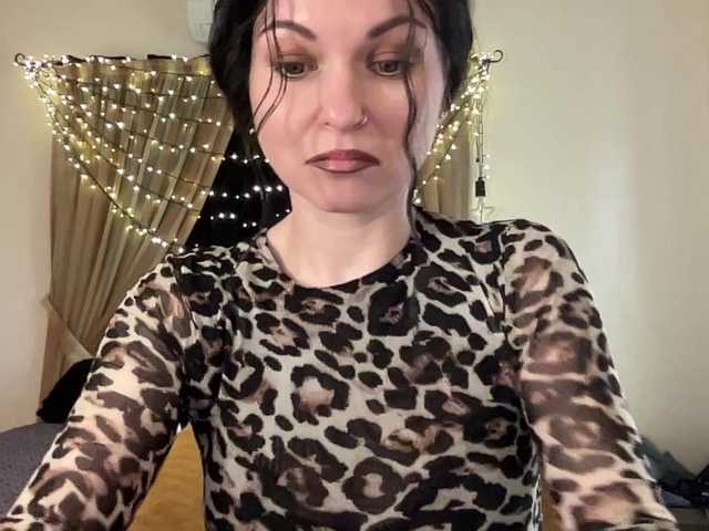 LilithNewdawn's BongaCams show and profile