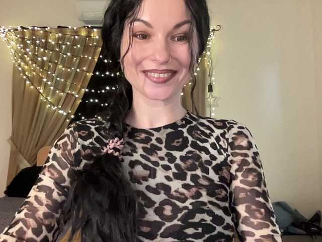 LilithNewdawn's BongaCams show and profile