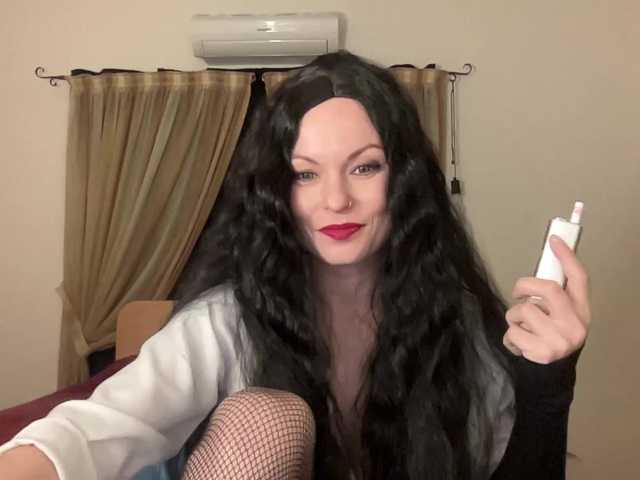 LilithNewdawn's BongaCams show and profile