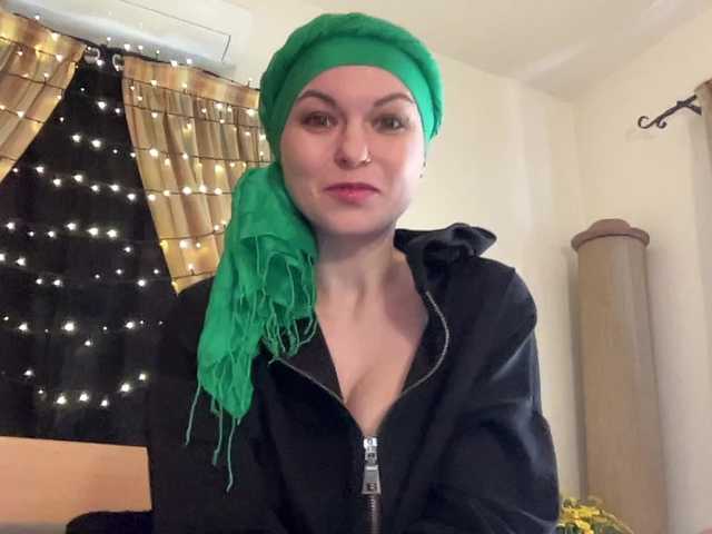 LilithNewdawn's BongaCams show and profile