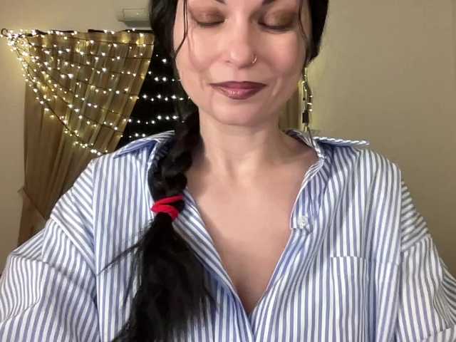 LilithNewdawn's BongaCams show and profile