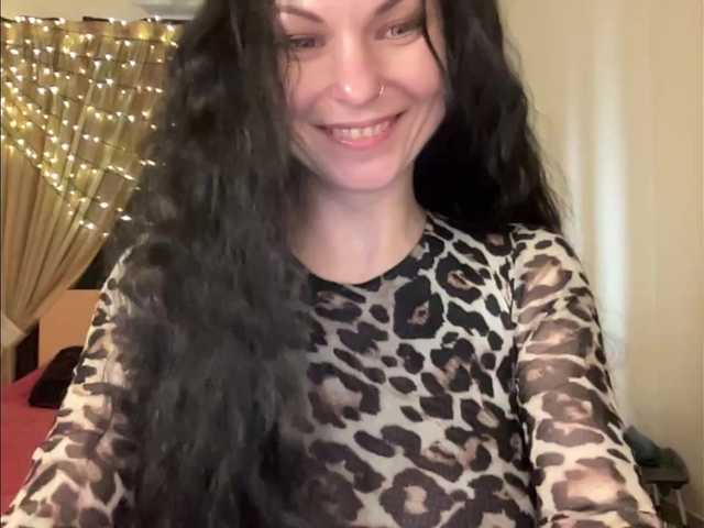 LilithNewdawn's BongaCams show and profile