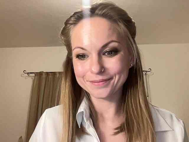 LilithNewdawn webcam