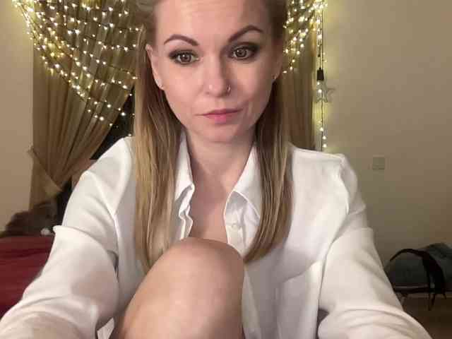 LilithNewdawn Live Webcam on BongaCams
