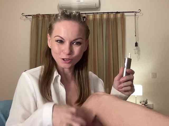 LilithNewdawn webcam