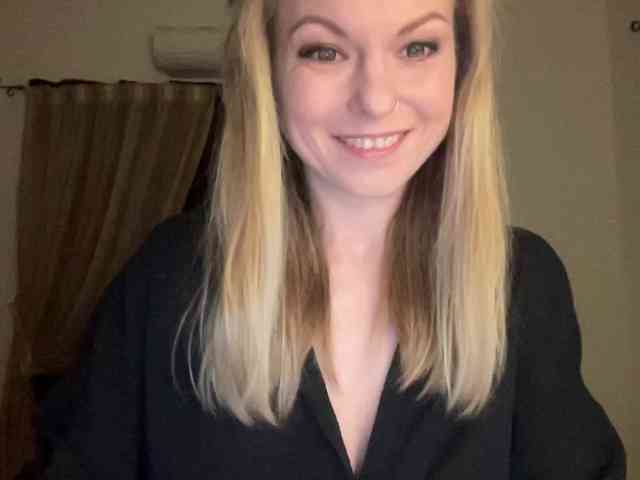 LilithNewdawn webcam