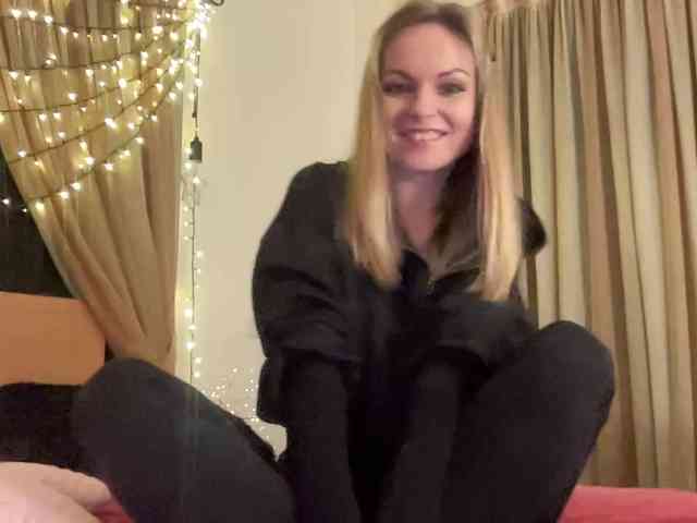 LilithNewdawn webcam