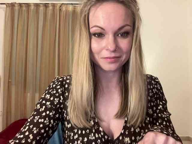 LilithNewdawn webcam