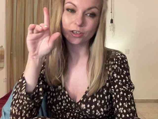 LilithNewdawn Live Webcam on BongaCams