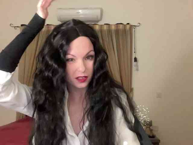 LilithNewdawn webcam