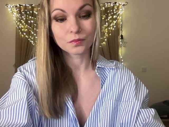 LilithNewdawn Live Webcam on BongaCams