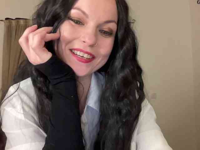 LilithNewdawn webcam