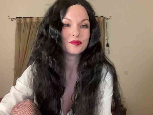 LilithNewdawn webcam