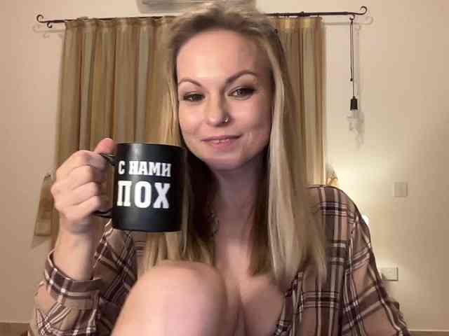 LilithNewdawn webcam