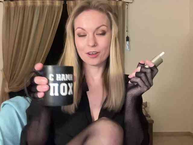 LilithNewdawn webcam