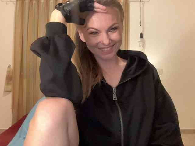 LilithNewdawn webcam